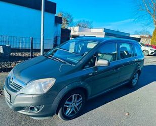 Opel Opel Zafira 1.9. 7 Sitzer Familien Fahrzeug. Gebrauchtwagen