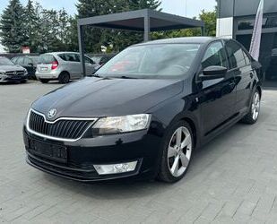 Skoda Skoda Rapid Elegance 1.6 TDI NAVI/TEMPOMAT/PDC/SH Gebrauchtwagen