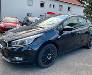 Kia Kia Ceed 1.6 CRDi Sportswagon 1.HAND KLIMA SITZH Gebrauchtwagen