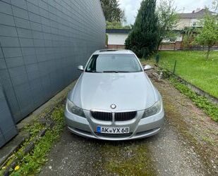 BMW BMW 330i - Gebrauchtwagen