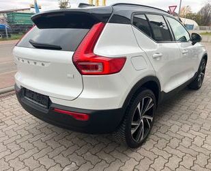 Volvo Volvo XC40 T5 Recharge R Design Recharge R Design Gebrauchtwagen