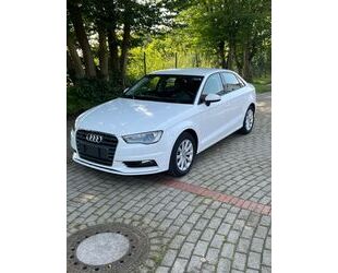 Audi Audi A3 2.0 TDI S line Soundpaket Ablagepaket 8x B Gebrauchtwagen