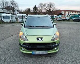 Peugeot Peugeot 1007 Prémium 110 2-Tronic Premium Gebrauchtwagen