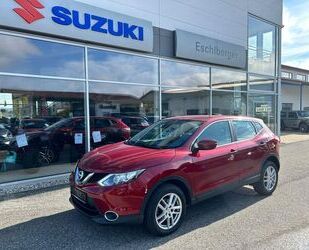 Nissan Nissan Qashqai Acenta 1.6 DIG-T 4x2 AHK 120 kW (16 Gebrauchtwagen