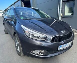 Kia Kia CEED Sportswagon 1.6CRDi*SHZ*KLIMA*PDC*TEMP*AH Gebrauchtwagen