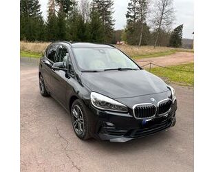 BMW BMW 220 Active Tourer 220d xDrive Steptronic AHK- Gebrauchtwagen