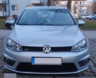 VW Volkswagen Golf 7 1.4 TSI R-Line SHZ Navi Massag Gebrauchtwagen