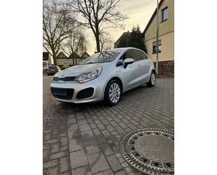 Kia Kia Rio 1.4 TÜV Neu Scheckheft Allwetterreifen Gebrauchtwagen