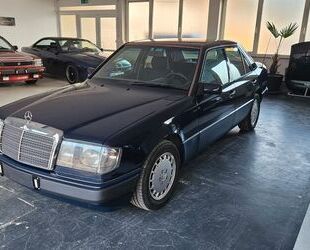 Mercedes-Benz Mercedes-Benz E320 * 1 Hand * Rostfrei * Handschal Gebrauchtwagen