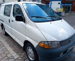 Toyota Toyota Hiace Klima 6 Sitze Gebrauchtwagen