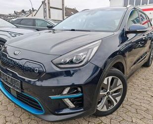 Kia Kia e-Niro 204 Batterie 64 kWh PANORAMA AHK #79817 Gebrauchtwagen