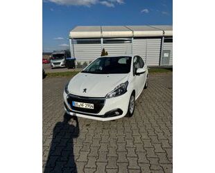 Peugeot Peugeot 208 PureTech 82 Active Active Gebrauchtwagen