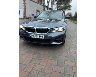 BMW BMW 320e Touring M Sport Automatic M Sport Gebrauchtwagen