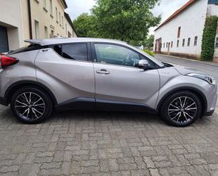 Toyota Toyota C-HR 1.8-l-VVTi Hybrid Team Deutschland Tea Gebrauchtwagen