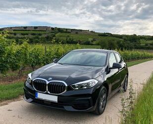 BMW BMW 118i - Navi, Tempomat, Einparkhilfe - NEUER TÜ Gebrauchtwagen