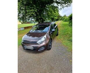 Kia Kia Rio 1.2 Attract Attract Gebrauchtwagen