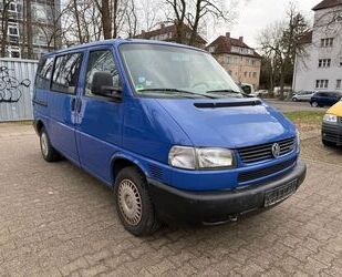 VW Volkswagen T4 Caravelle 2.5 TDI 8-Sitzer Klimaauto Gebrauchtwagen