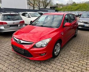 Hyundai Hyundai i30 1.4 FIFA WM Edition*Kettensatz/Service Gebrauchtwagen