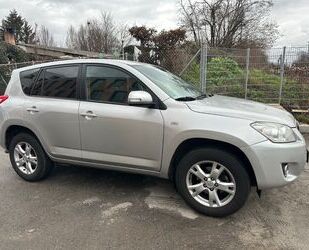 Toyota Toyota RAV4 Sol 4X4*KLiMAAUTO*TEMPOMAT Gebrauchtwagen