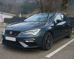 Seat Seat Leon ST CUPRA 300 4drive *Beats*Kamera*ACC*8f Gebrauchtwagen