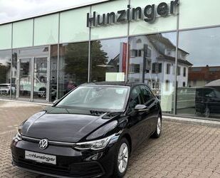 VW Volkswagen Golf VIII Lim. Life 1.5 TFSI 6-GANG NAV Gebrauchtwagen