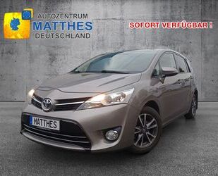 Toyota Toyota Verso 1.6 Comfort Navi Kamera 2 Zonen AHK S Gebrauchtwagen