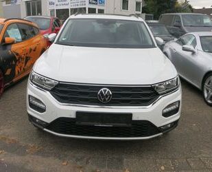 VW Volkswagen T-Roc Style,Schiebedach,Navi,AHK Gebrauchtwagen