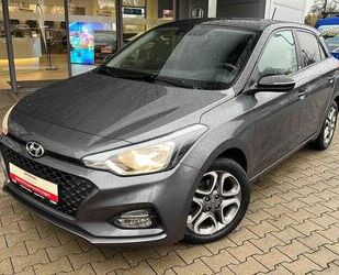 Hyundai Hyundai i20 YES! Plus 1.0 TGDI Navi Kamera PDC Spu Gebrauchtwagen