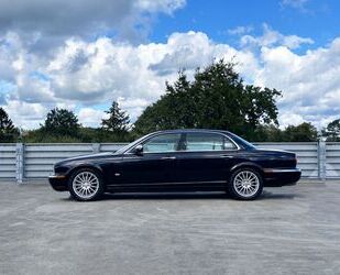 Jaguar Jaguar XJ8 4.2 Sovereign LWB - über 22.000 € RGs Gebrauchtwagen