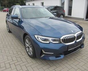 BMW BMW 320d Touring Luxury Line Automatik Gebrauchtwagen