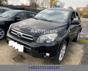 Toyota Toyota RAV 4 2.2 4x4 Executive Klima Leder Navi SH Gebrauchtwagen