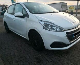 Peugeot Peugeot 208 1.4 Like HDi 68 Like Gebrauchtwagen