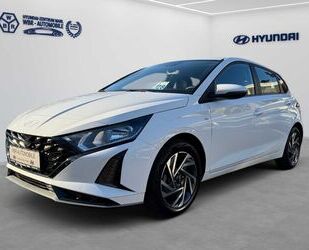 Hyundai Hyundai i20 1.0 T-GDI 48V DCT Trend, Komfort, BOSE Gebrauchtwagen