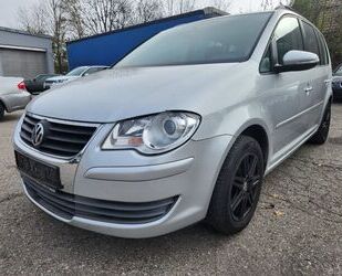 VW Volkswagen Touran Trendline 140 PS Klima 2010 Tüv Gebrauchtwagen