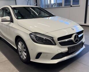 Mercedes-Benz Mercedes-Benz A 180*Style*Sportsitze*LED*Navi*2 x Gebrauchtwagen