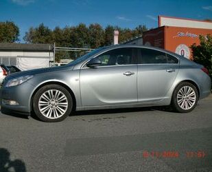 Opel Opel Insignia 2.0CDTI Klima Navi AHK ALUEuro5 Gebrauchtwagen