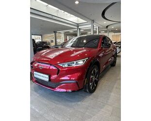 Ford Ford Mustang Mach-E Extendet Range AWD PANO B&O Gebrauchtwagen