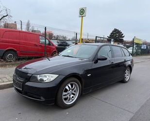 BMW BMW 320 Baureihe 3 Touring 320i Automatik! Leder! Gebrauchtwagen