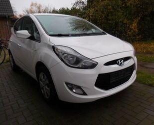 Hyundai Hyundai ix20 FIFA world Cup Edition.Aut.PDC.Allwet Gebrauchtwagen