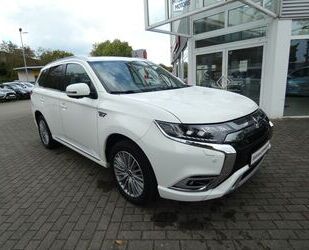 Mitsubishi Mitsubishi Outlander PHEV 2.4 TOP el.GSD/AHK/LED/L Gebrauchtwagen