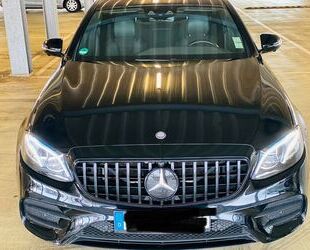 Mercedes-Benz Mercedes-Benz E 400 4MATIC AMG Line Autom. AMG Lin Gebrauchtwagen