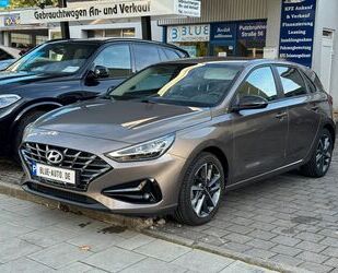 Hyundai Hyundai i30 Select 1. Hand Kamera DAB CarPlay SHZ Gebrauchtwagen