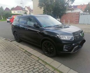 SsangYong Ssangyong Tivoli Grand Blackline Gebrauchtwagen