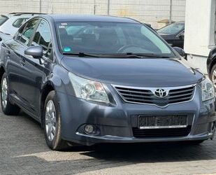 Toyota Toyota Avensis 1.8 Limousine 4-Türig Gebrauchtwagen