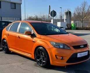 Ford Ford Focus Lim. ST 2.5 RECARO*KLIMA*SHZ*CARBON*8-F Gebrauchtwagen