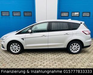 Ford Ford S MAX Automatik LED Navi Tempomat 8 Fach Appl Gebrauchtwagen