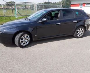 Alfa Romeo Alfa Romeo Alfa 159 1.9 JTDM 16V Distinctive Disti Gebrauchtwagen