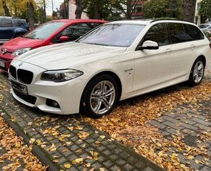 BMW BMW 530d xDrive Touring M Sportpaket Gebrauchtwagen