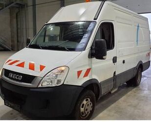 IVECO Iveco Daily Kasten 3,0 CNG KLIMA HOCH+LANG- 93.40 Gebrauchtwagen