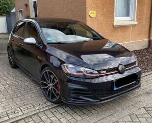 VW Volkswagen Golf VII TSI DSG GTI Performance *300 P Gebrauchtwagen